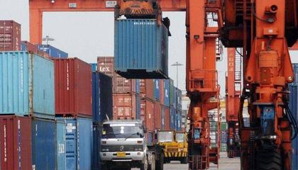 進(jìn)出口貿(mào)易代理公司 連接全球市場(chǎng)的橋梁與樞紐